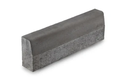 Бортовой камень БР 100.30.15 (дорожный бордюр)